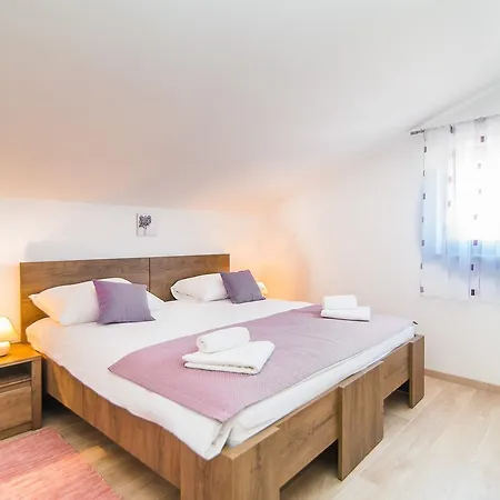 Guest house Dino Porec