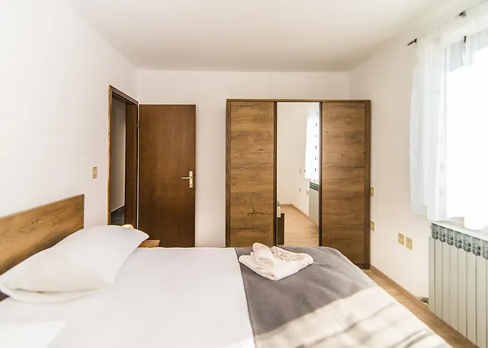 Dino Gostinjska kuća