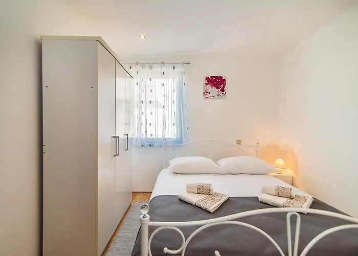 Gostinjska kuća Dino