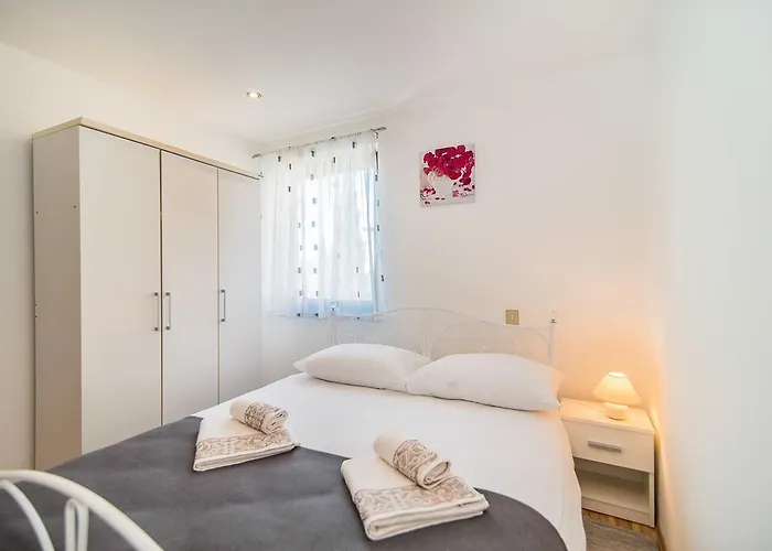 Gostinjska kuća Dino Porec