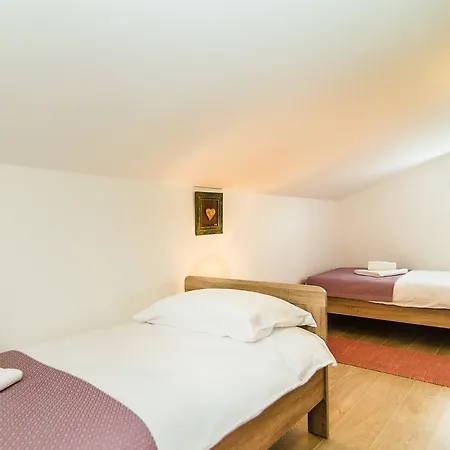 Vendégház Dino 3*
